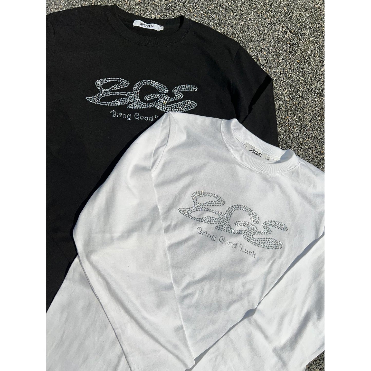 RHINESTONE LOGO LS TEE -BLACK-