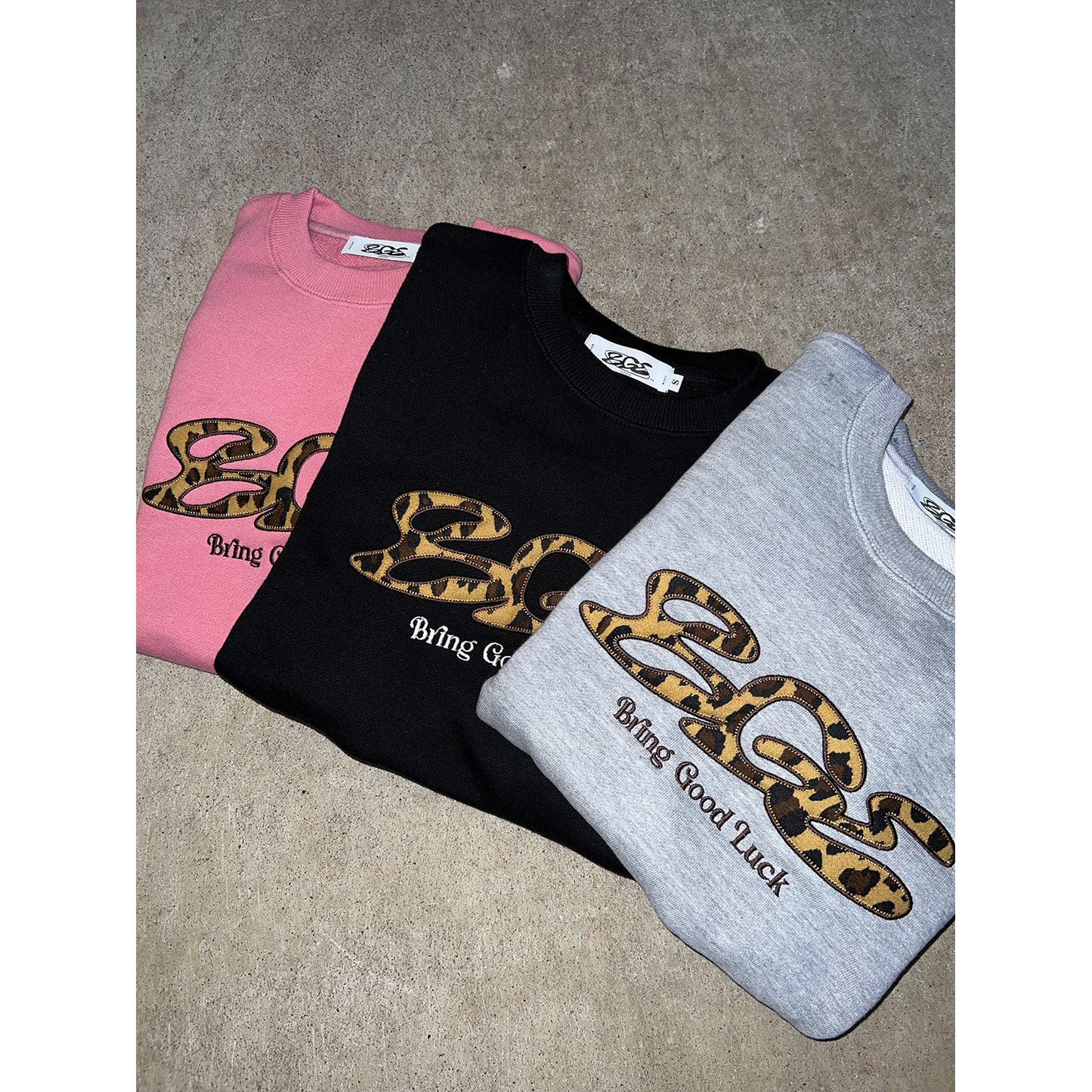 LEOPARD LOGO SWEAT -GREY-