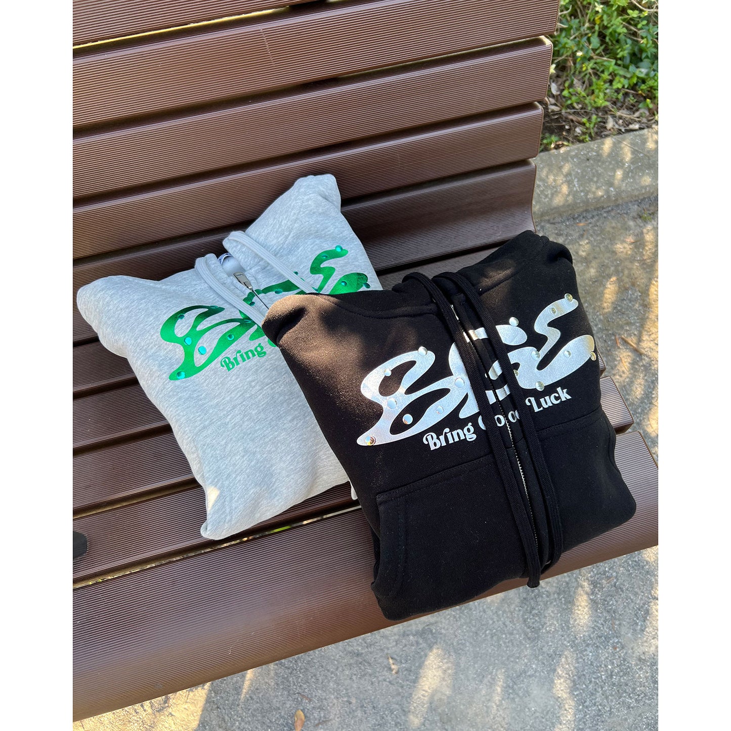 METALLIC LOGO ZIP PARKA -GREY-