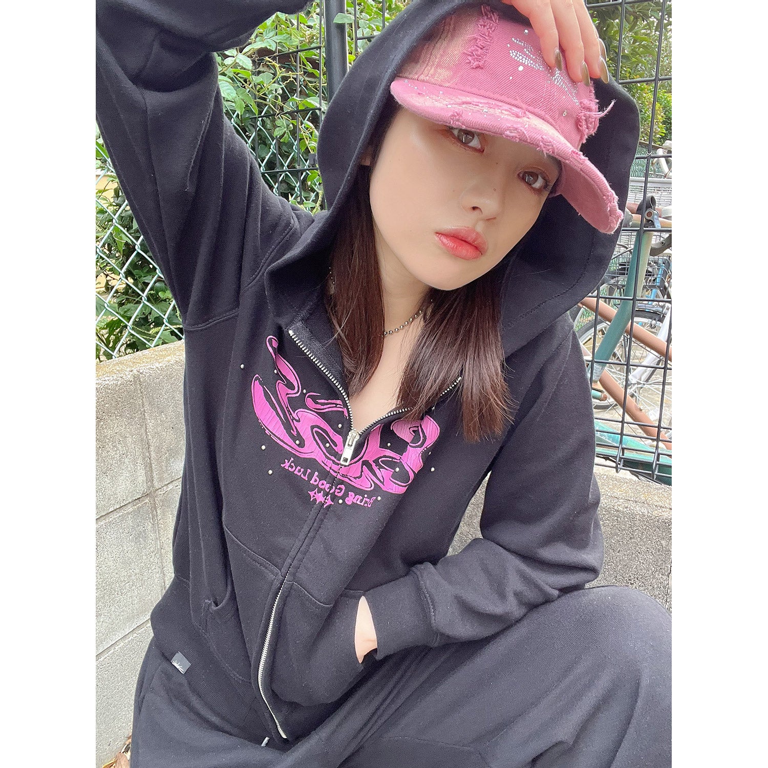 【最高デザイン】ハフ ビッグサークルロゴ パーカー ブラック 即完売モデル 美品 楽天市場】アウトレット!!ブラックフレイム ロゴ刺繍 フォト