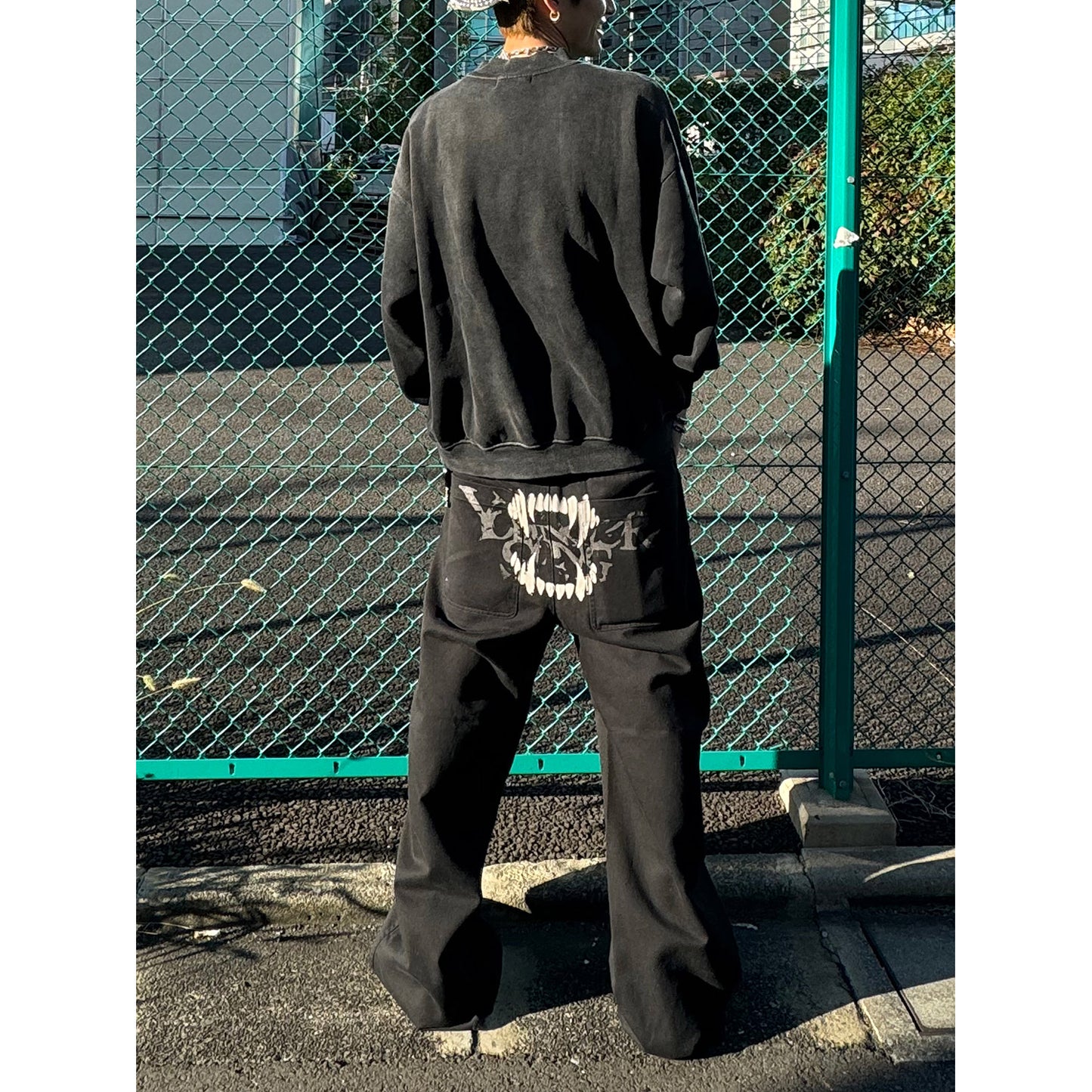 PIGMENT LOGO CREW SW -BLACK-