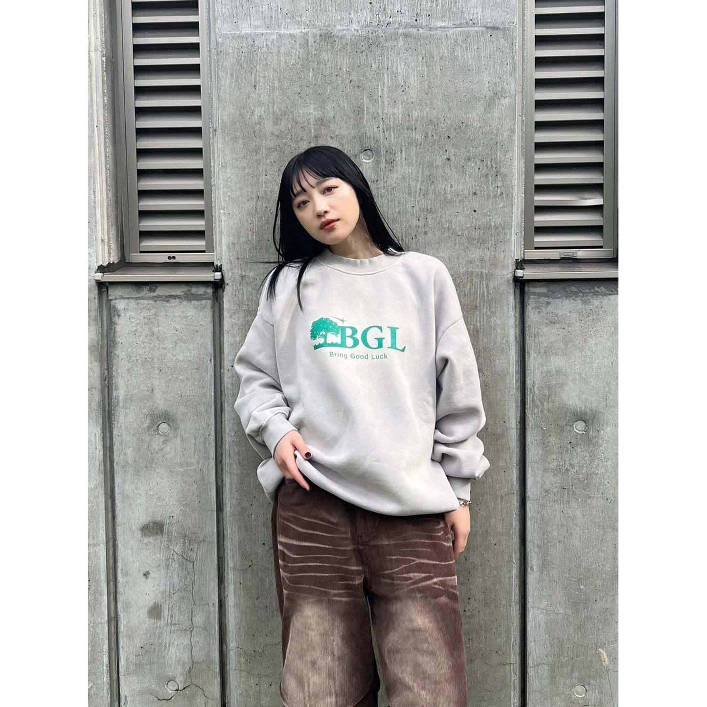 PIGMENT LOGO CREW SW -L.GREY-