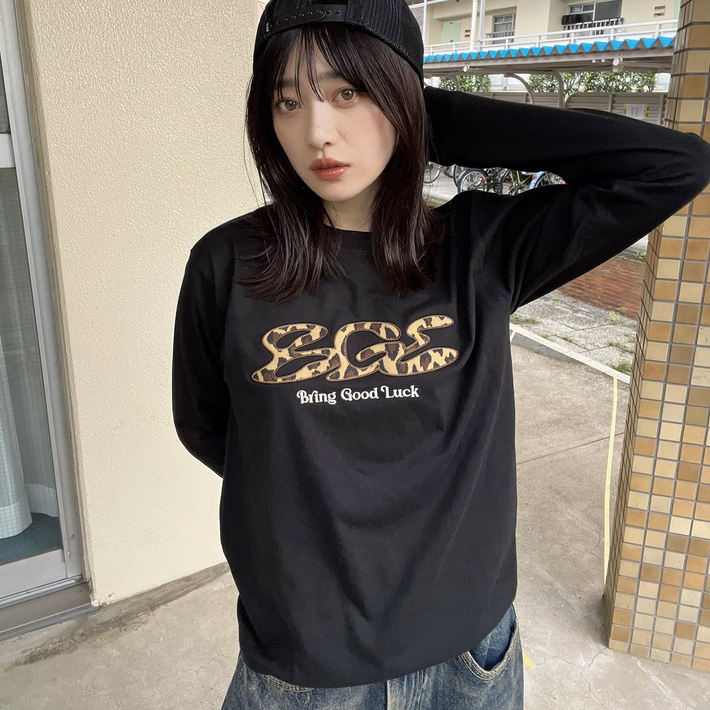 LEOPARD LOGO LS TEE -BLACK-