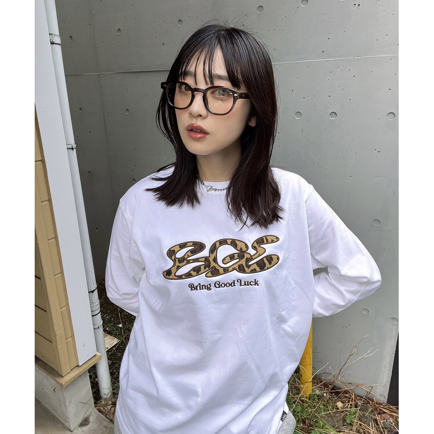 LEOPARD LOGO LS TEE -WHITE-