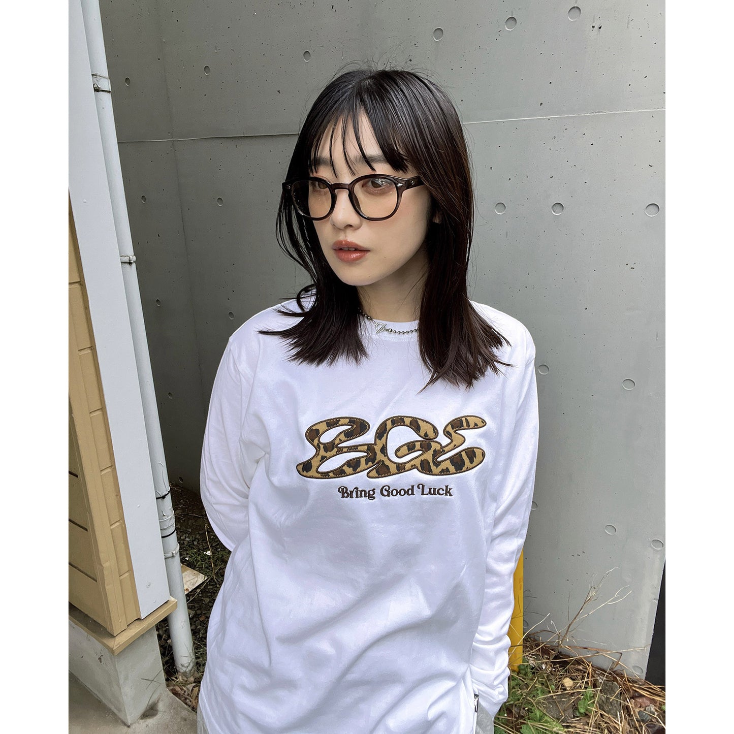 LEOPARD LOGO LS TEE -WHITE-