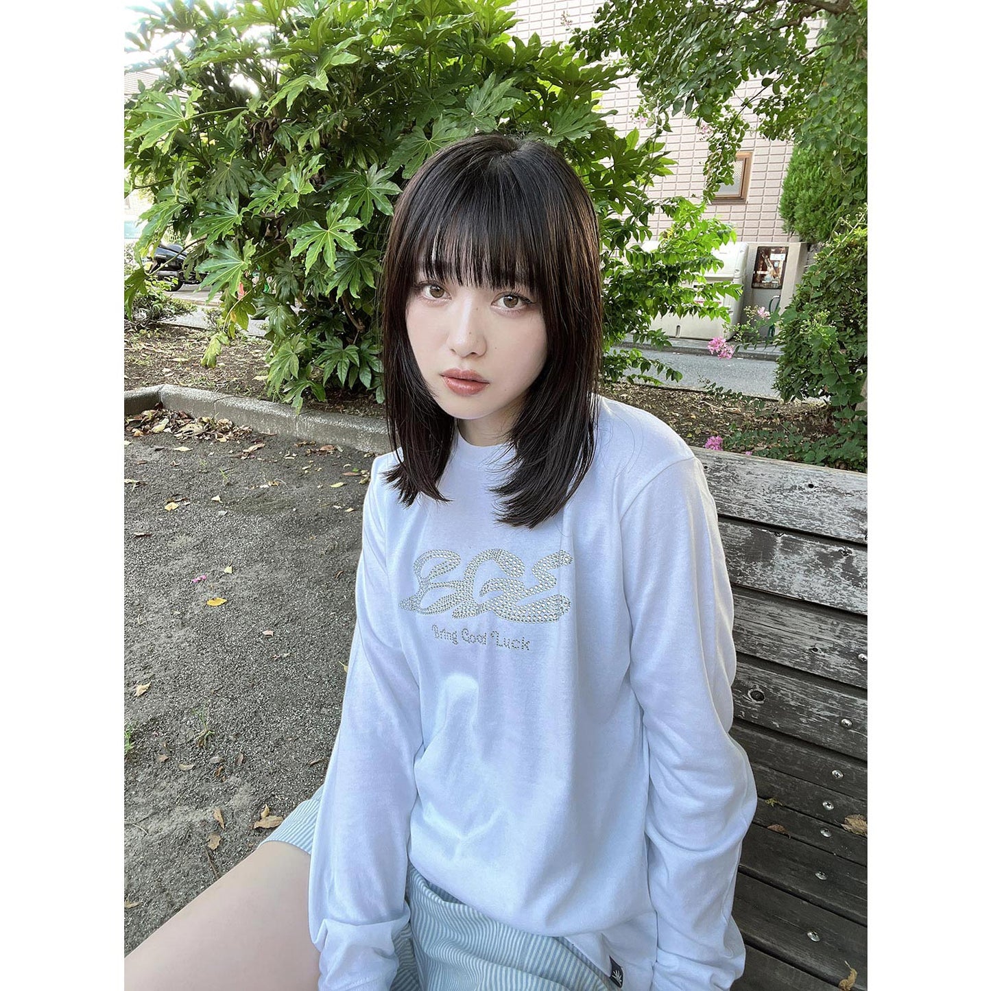 RHINESTONE LOGO LS TEE -WHITE-