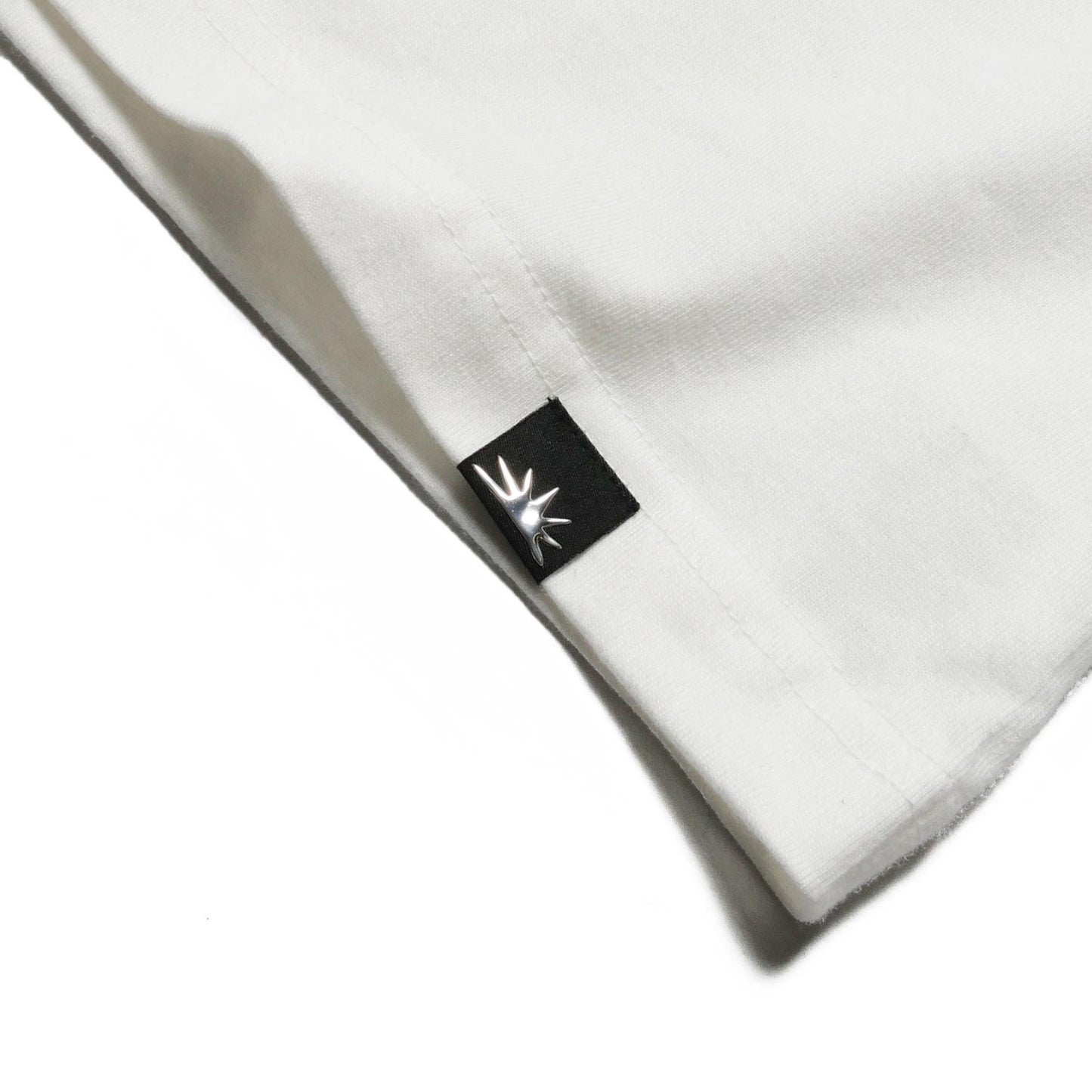 RHINESTONE LOGO LS TEE -WHITE-