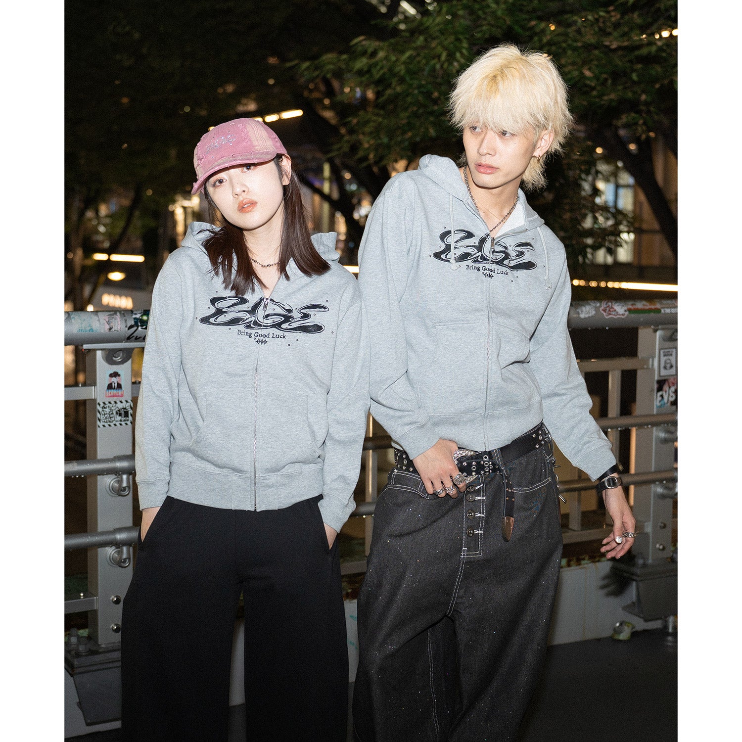 CRACK LOGO ZIP PARKA -GREY- – BGL ONLINE STORE