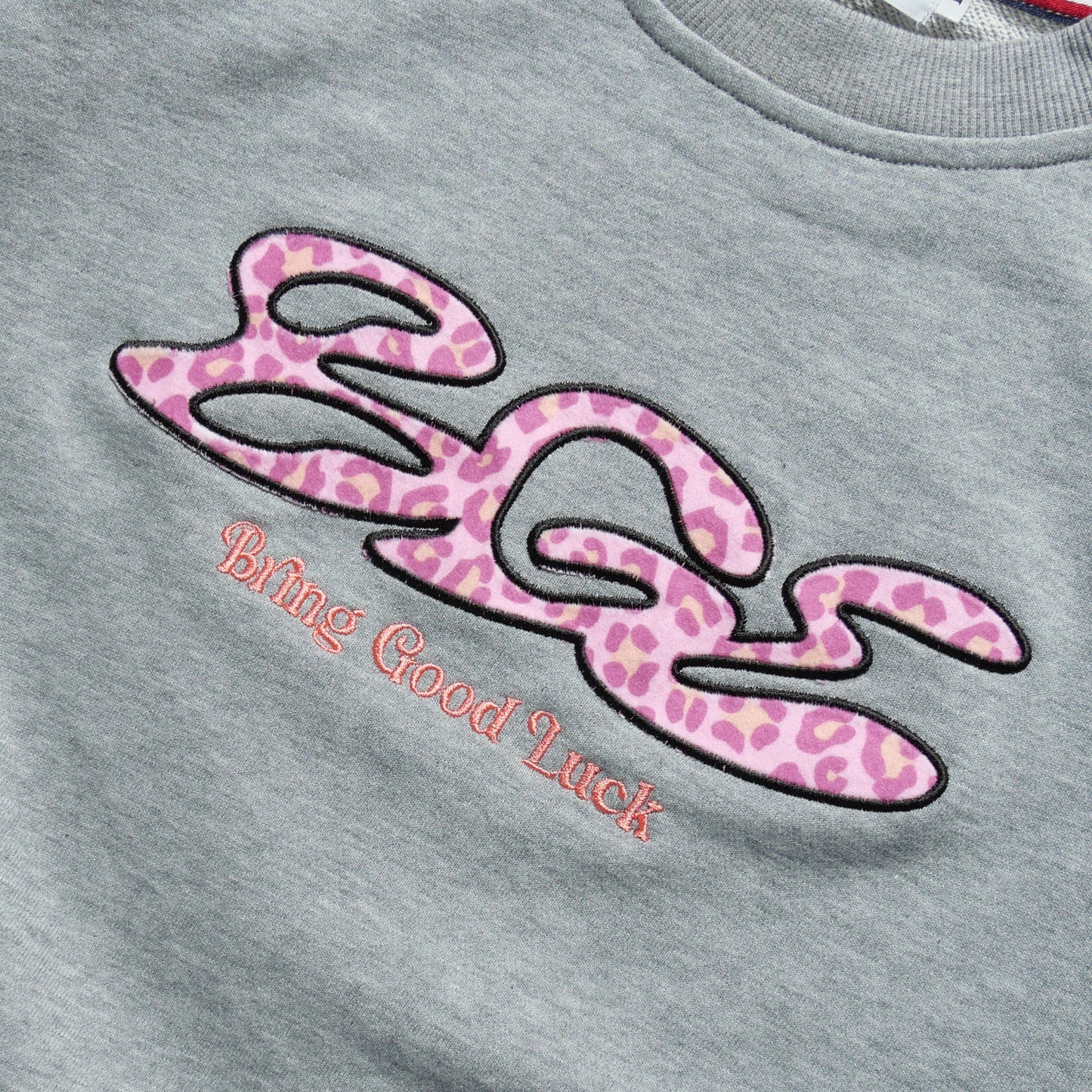 PINK LEOPARD LOGO SWEAT -GREY-