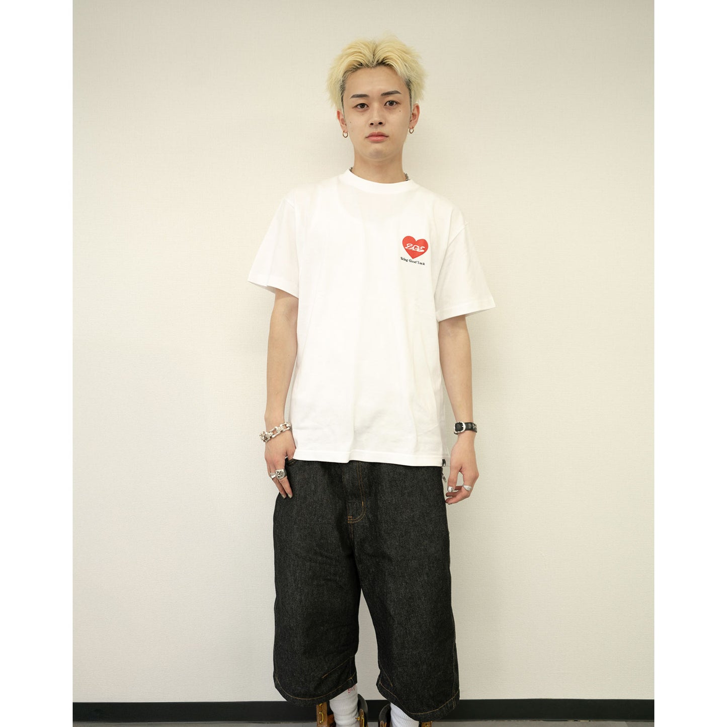 BIG HEART LOGO TEE -WHITE-