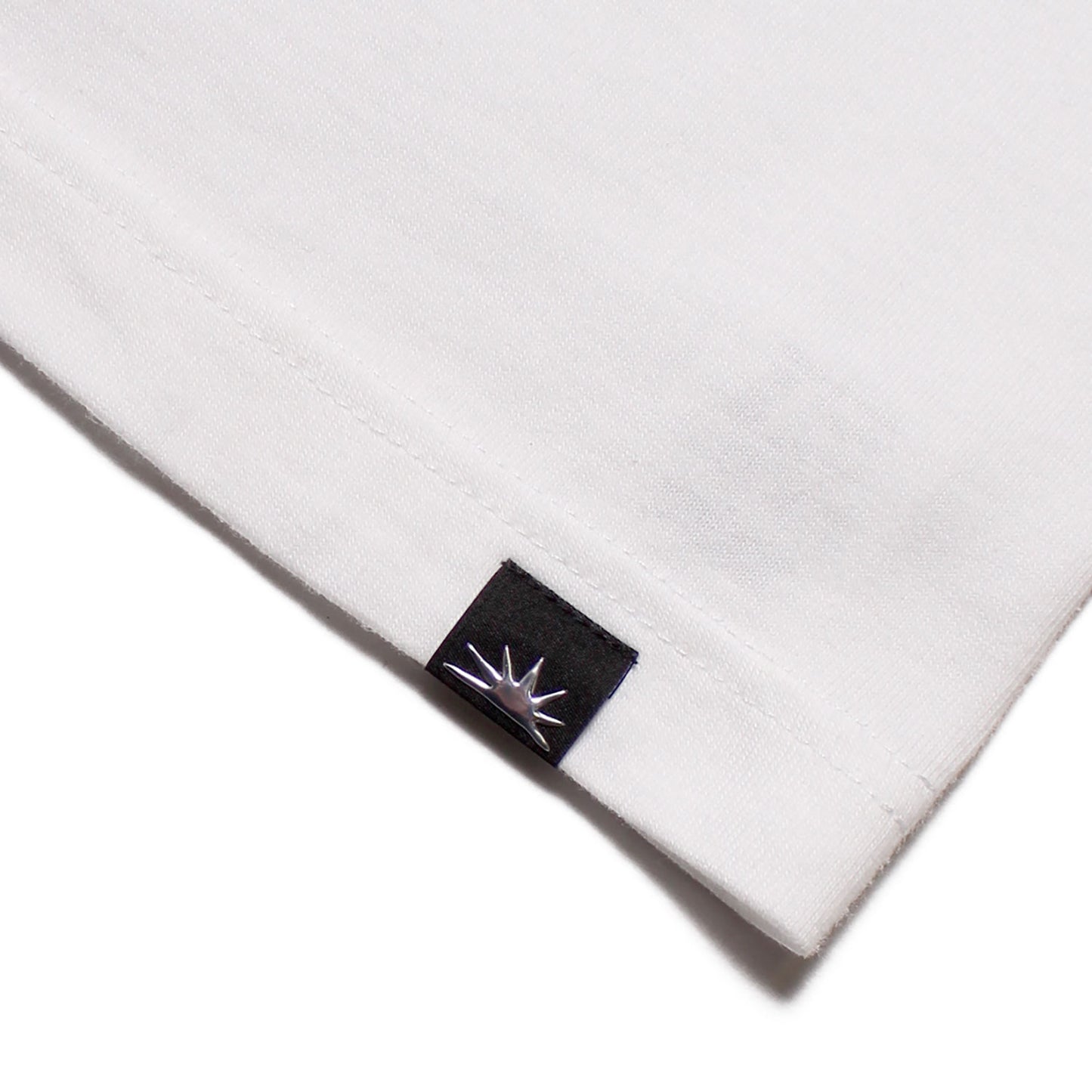 BIG HEART LOGO TEE -WHITE-