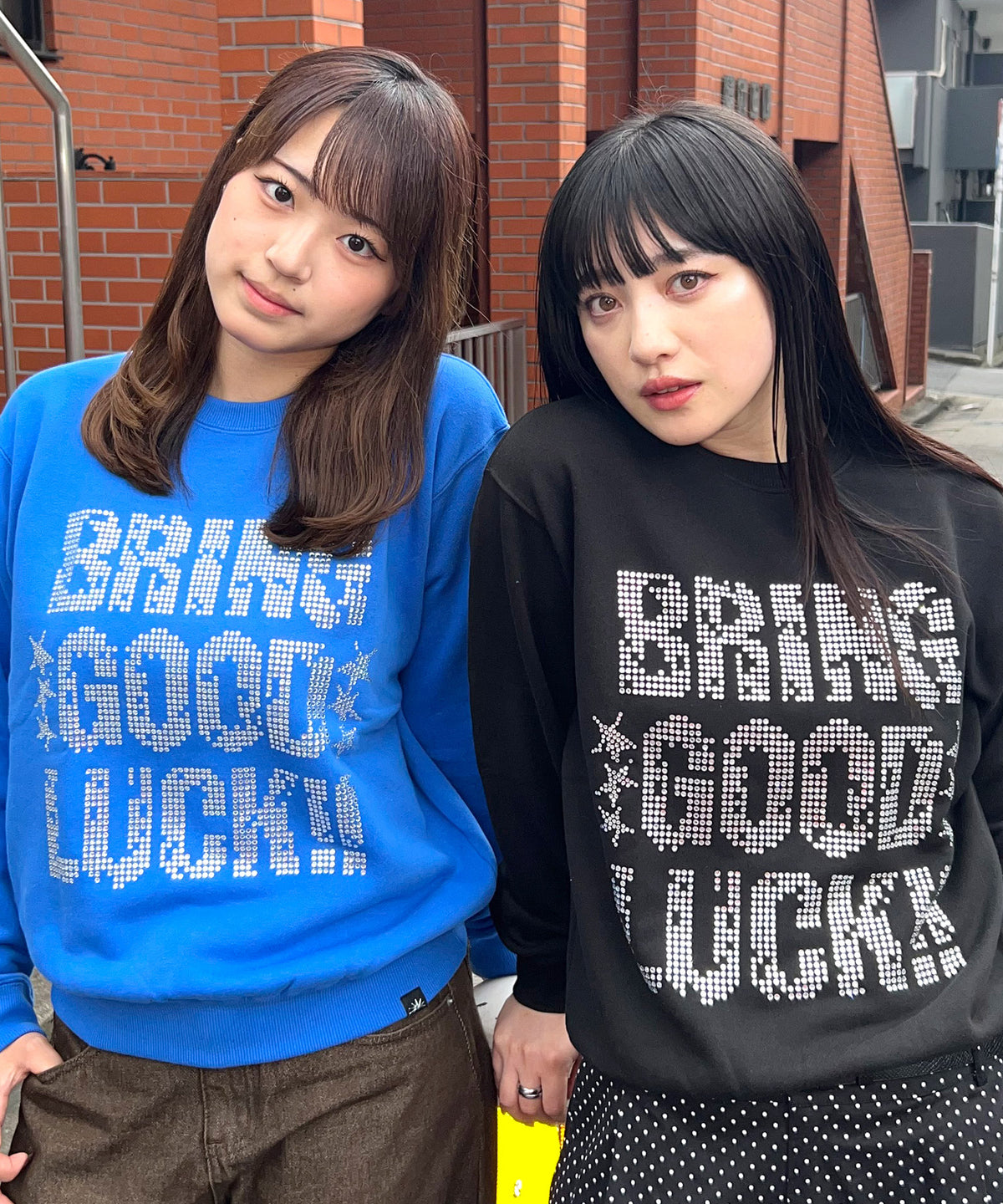 TEXT RHINESTONE SWEAT -BLUE-