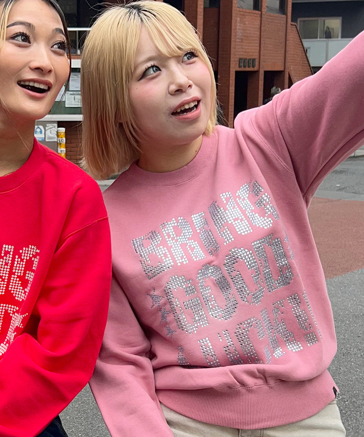 TEXT RHINESTONE SWEAT -PINK-