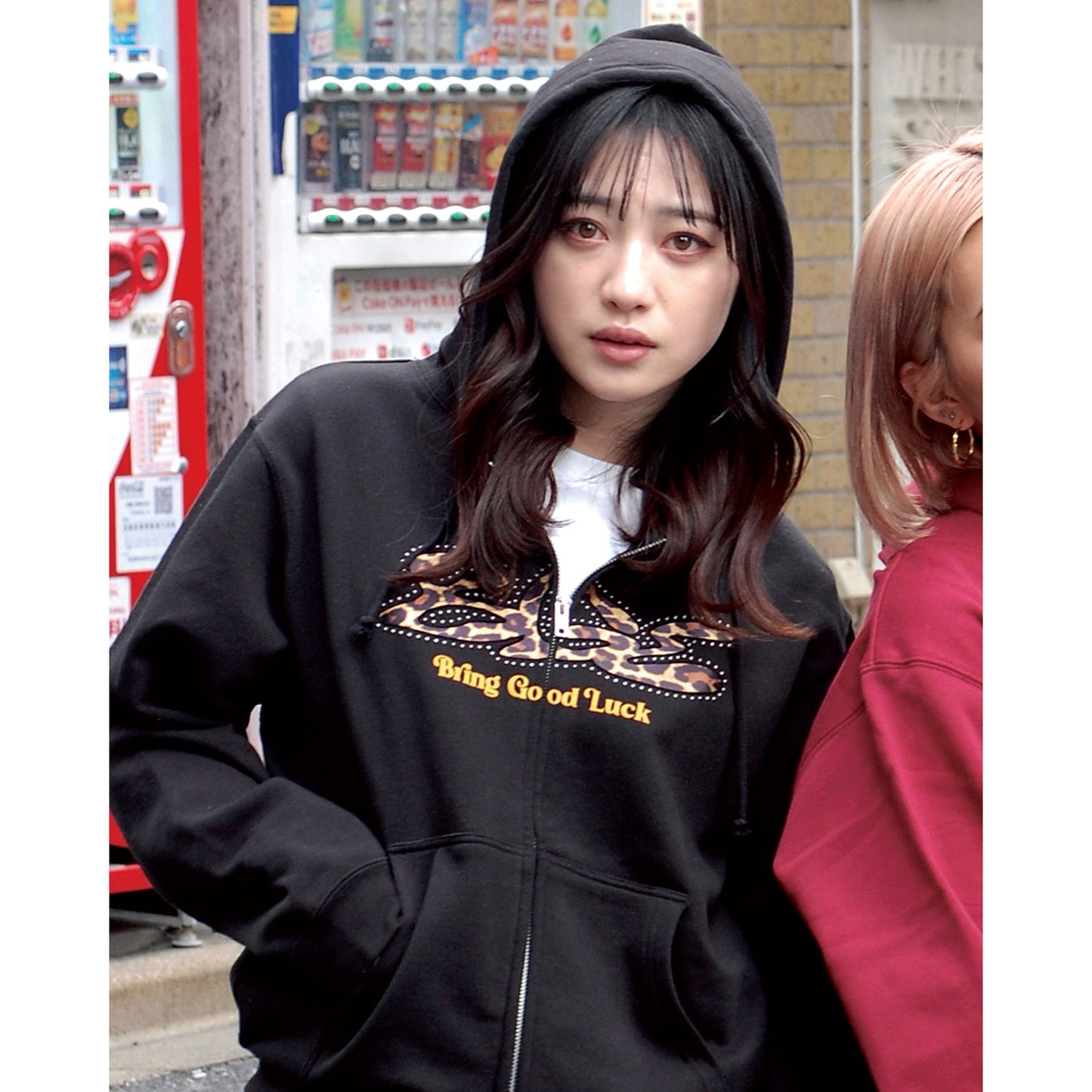 LEOPARD STUDS ZIP PARKA -BLACK-