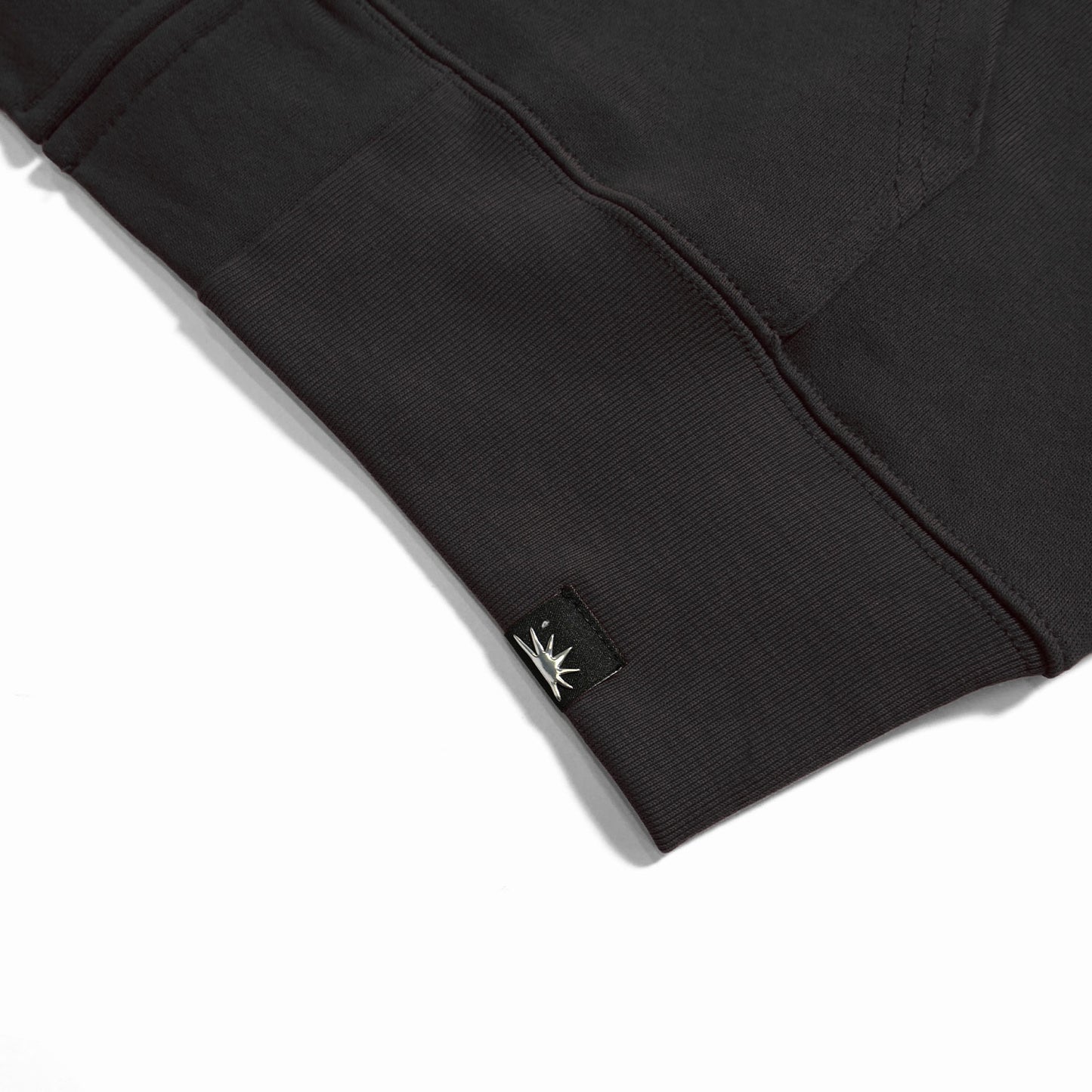 LEOPARD STUDS ZIP PARKA -BLACK-