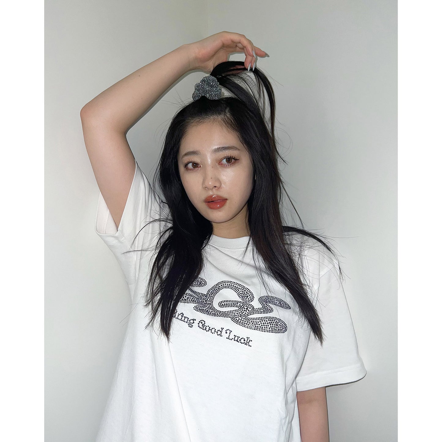 RHINESTONE LOGO TEE -WHITE-