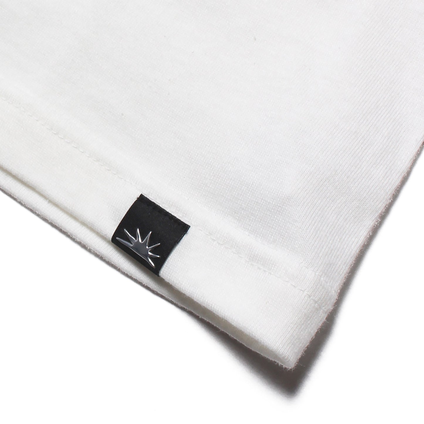 LEOPARD LOGO TEE -OFF WHITE-