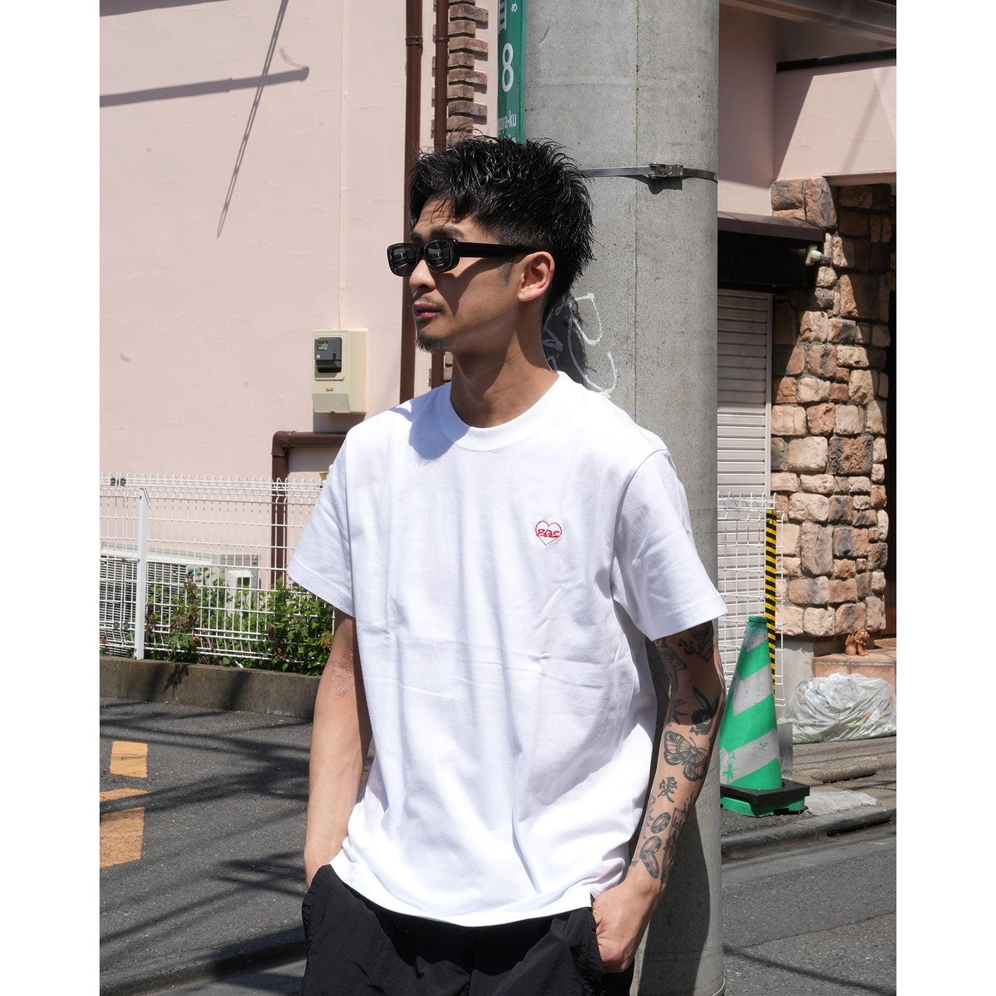 RETRO HEART TEE -WHITE-