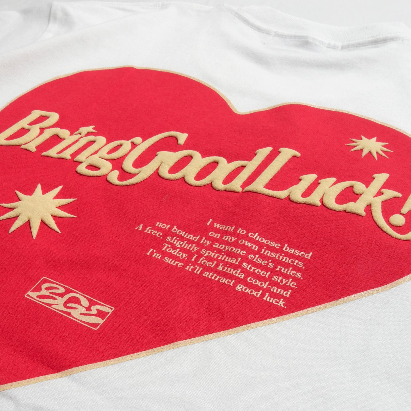 RETRO HEART TEE -WHITE-