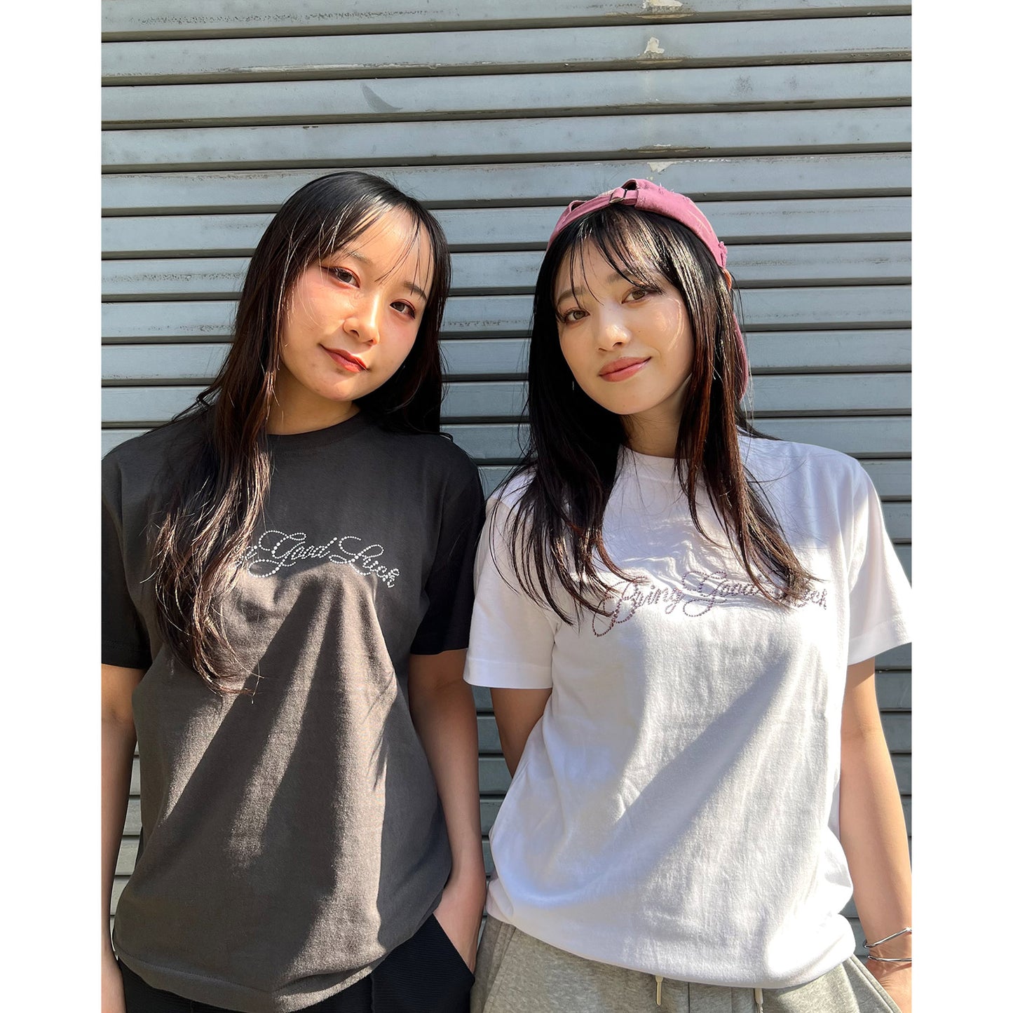 SCRIPT LOGO TEE -CHARCOAL-