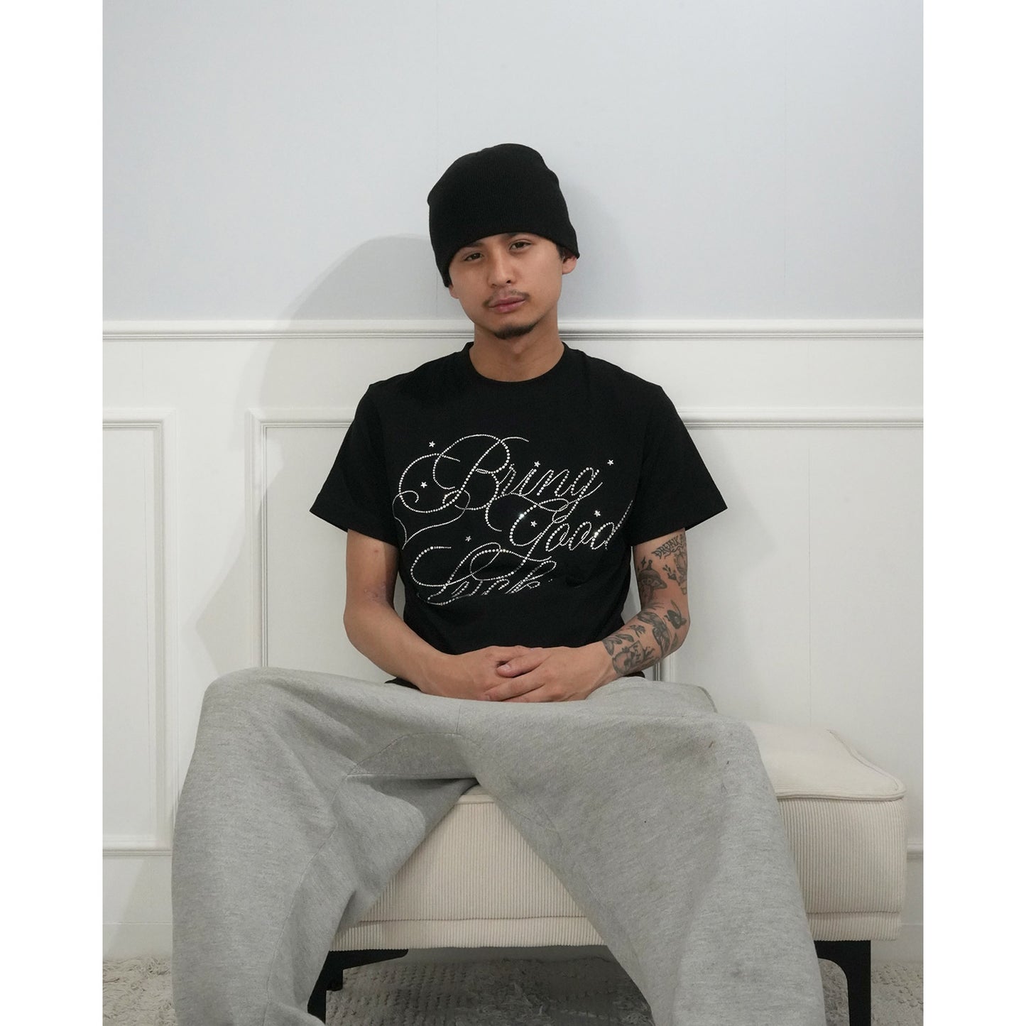 BIG SCRIPT TEE -BLACK-